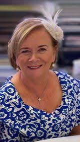 Paula Cooney's Instagram, Twitter & Facebook