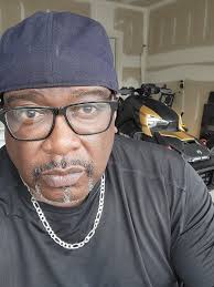 Added a wrap. Harder to do than I thought.