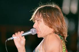 Happy Birthday Biff Byford So many many memories of this track ❤