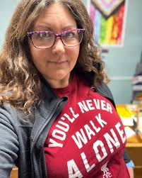 Hello out there 🙂 How's everyone doing? I'm in the shop today but to be  honest I'm having a hard time focusing