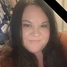 Jennifer Maciel's Instagram, Twitter & Facebook