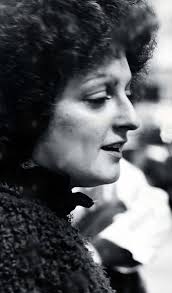 Jo Bergman's Instagram, Twitter & Facebook