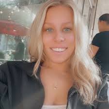 Janae Cunningham (@janaegail)