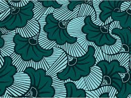 Ce papier peint panoramique ethnique et sauvage, aux couleurs de rouille, d'argile et de terre mouillée, sera sublime dans un espace moderne et dépouillé. Papier Peint Adhesif Wax Vert Eucalyptus