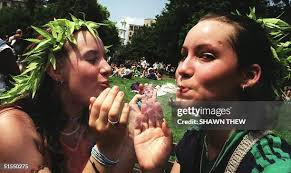 3,698 Shawn Holiday Photos & High Res Pictures