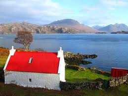 Met je eigen auto, via de boot, of met een huurauto. Pin By Europe A La Carte Travel Blog On Best Places To Visit Europe Places In Scotland Scotland Travel Places To Go