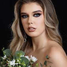 Carmen Verdin's Instagram, Twitter & Facebook