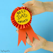 Whether you're going for simple or super complex, take a look at some ideas below to get your creative juices flowing! Fathers Day Crafts Cards Art And Craft Ideas For Kids To Make Easy Peasy And Fun