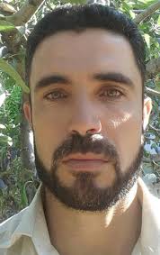 شرطي المرور السيد "اسامة شرف الدين" الذي قال لشخص يدعي انه من الاستخبارات:  "بدك تمشي نظامي مين ما كنت تكون"