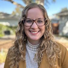 TONIGHT! Enjoy music, spoken word and visual art created by students,  friends and supporters of our @fsafricanastudiesprogram at a special  reception for the Akoma art exhibit (Thursday, March 20, 6-9pm, Library 2nd