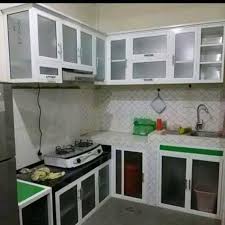 Efek putih yang dipancarkan juga membuat daur terlihat lebih bersih dan elegan. Kitchen Set Rangka Alumunium Abhimukti Mandiri Glass ÙÙŠØ³Ø¨ÙˆÙƒ