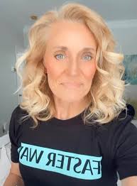 Introducing myself and sharing a photo