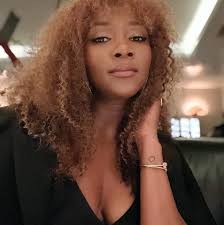 Her name is uchechi Treasure...