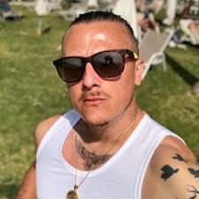 Mavado disappointed vybz kartel came out of prison as a change man, the  Gully gad was hoping vybz would've reignited the lyrical war and boost back  his career 🤔 ￼#fblifestyle