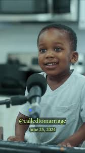 Aaron Curtis's Instagram, Twitter & Facebook