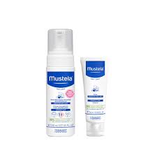 Amazon Com Mustela Baby Cradle Cap Bundle Natural Baby Shampoo Cradle Cap Cream With Natural Avocado 2 Items Set Premium Beauty