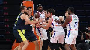 Haftasında anadolu efes evinde fenerbahçe ile karşılaştı. J1tvg8uiqrsn7m
