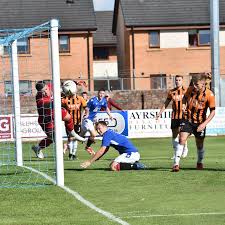 Scottish Cup: Auchinleck goalkeeper Andy Leishman has major hand in first  round victory as 'world class' stop hailed