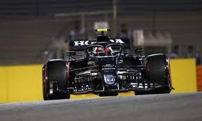 A reta da f1 em baku. F1 Gasly Surpreende E Lidera Tl3 Em Baku Verstappen Bate Autoracing