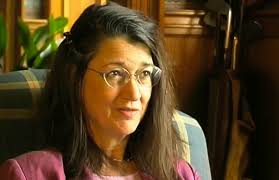 Marina Warner : Signs and Wonders