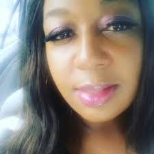 Donna Poole's Instagram, Twitter & Facebook