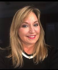 Paula Tharp's Instagram, Twitter & Facebook