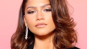 A make-up artist shares her top trends for autumn