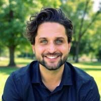 300+ "Panettieri" profiles