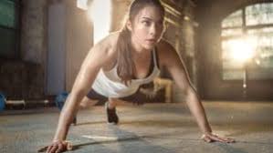 Die besten übungen & workouts für die eigenen vier wände. Workout Fur Zuhause Fit Ohne Gerate Krafttraining Zu Hause