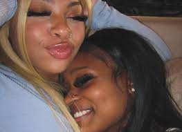 Manifesting my own personal friend 🥹🤍🫶🏽