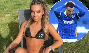 Jun 21, 2021 · lucinda strafford is not the one with a disability in the upcoming hit reality show, love island. Love Island Footballer Aaron Connolly S Stunning Ex Lucinda Strafford Is Set To Join The Villa Daily Mail Online