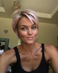 Kara Rowland (karanicole35)