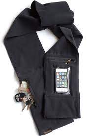 This Scarf That Has A Touchscreen Pocket For Your Phone Confeccion De Ropa Bufandas Con Bolsillos Ropa