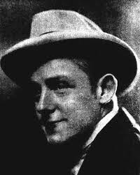 Tom Semple's Instagram, Twitter & Facebook