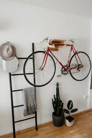 Jeder könnte zudem fünf lieblingsstücke bestimmen, die in jedem falle in der neuen wohnung untergebracht werden sollen: Einrichtungstipps Zum Thema Fahrrad Fahrradkeller Wohnung Einrichtungstipps Einrichtung