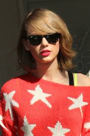 Pictures gallery of celebrity bob hairstyles. Celebrity Hair Taylor Swift S Bob Haircut Is 6 Months Old Today Glamour