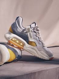Check out the latest innovations, top styles and featured stories. Jordan Brand Nike De