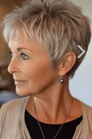 Edie Waters (ediewaters)