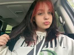 Amanda Syring's Instagram, Twitter & Facebook