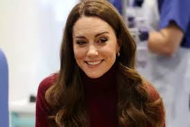People's Princess' Kate Middleton 'so like Diana' during Royal Marsden  Hospital visit