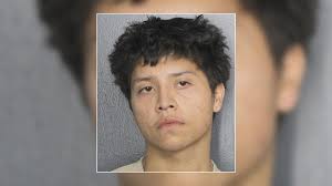 Efrain Cardoza's Instagram, Twitter & Facebook