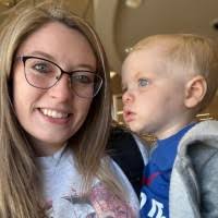 Emily Bowling's Instagram, Twitter & Facebook