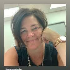 Janet Cullum's Instagram, Twitter & Facebook