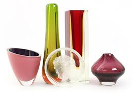 Used as a bud vase, this drop style vase is lovely on a desk or end table for a touch of color. Lot Art 4 Modern Shaped Colored Glass Vases Including Design