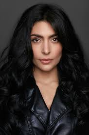 Crown of Tears" Refugio no se deja intimidar (TV Episode 2013)