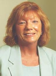 Julie Ruth's Instagram, Twitter & Facebook