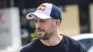 First lady of Australian television' Dawn Kenyon dies aged 92