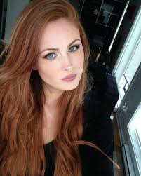 Pin By Suezy Alexis On Hair Hair Pale Skin Red Hair Pale Skin Beautiful Red Hair