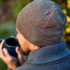 This is the most exhilarating knitting we know. Mdk Field Guide No 5 Sequences 9780997786545