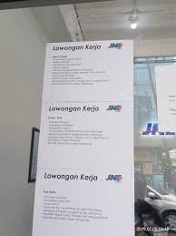 Sebanyak 18 lowongan kerja kurir bandung dan yang berhubungan dengan loker kurir, rekrutmen kurir, peluang kerja kurir, peluang berkarir kurir, pekerjaan kurir di loker.my.id. Lowongan Kerja Kurir Jne Jakarta Timur